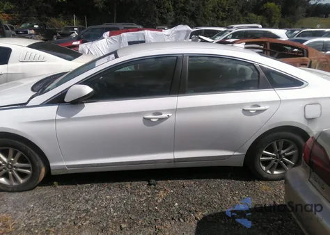 2017 Hyundai Sonata Se z USA, uszkodzony, nr VIN 5NPE24AF4HH566171